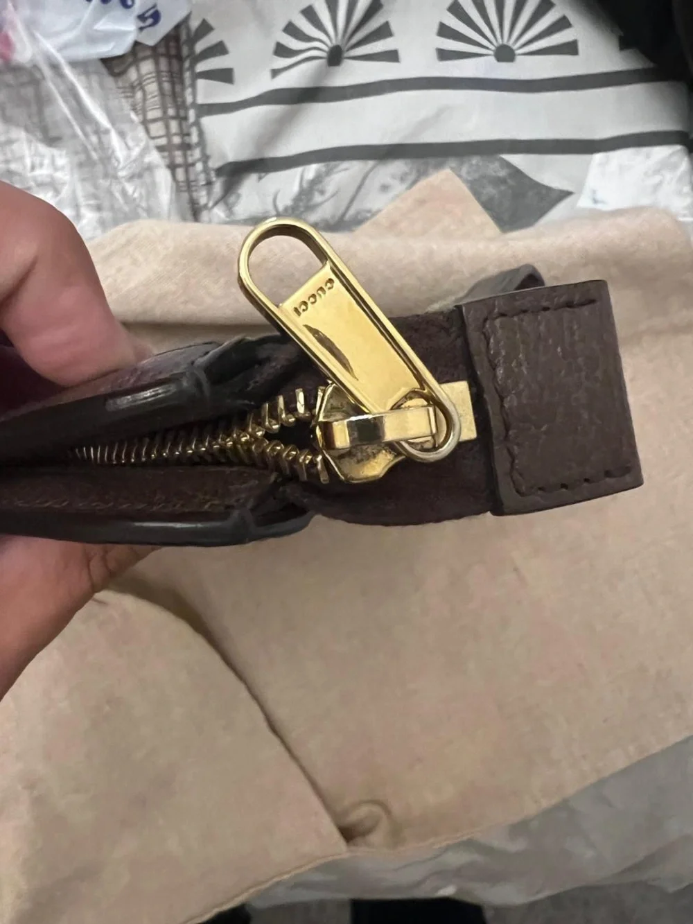 Gucci Beige GG Supreme Canvas Pouch with Green and Red Web Stripe
